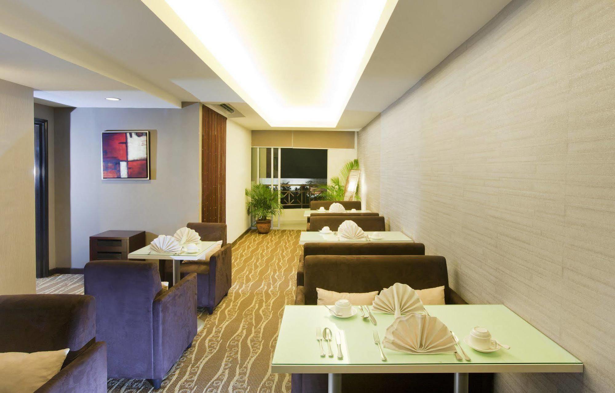 Hotel Silka Johor Bahru Exterior foto