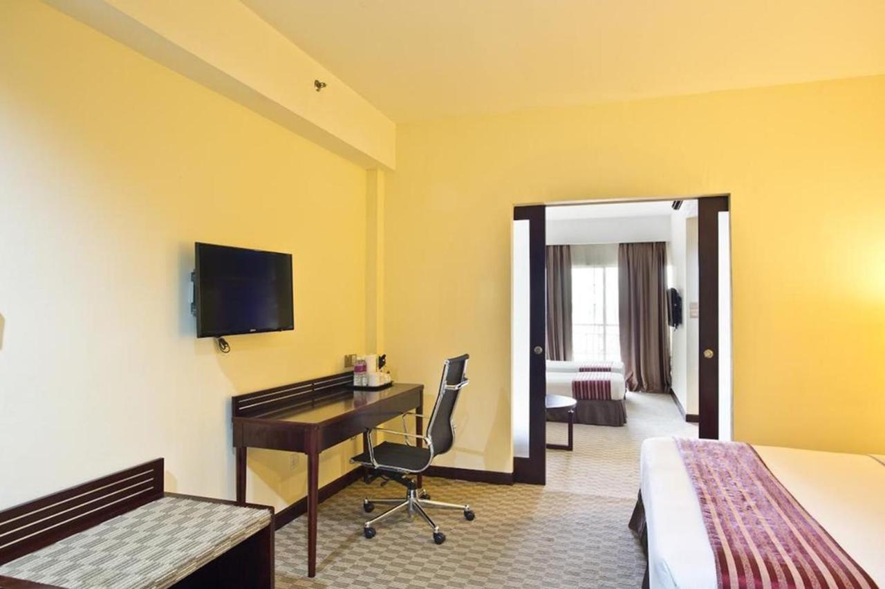 Hotel Silka Johor Bahru Exterior foto