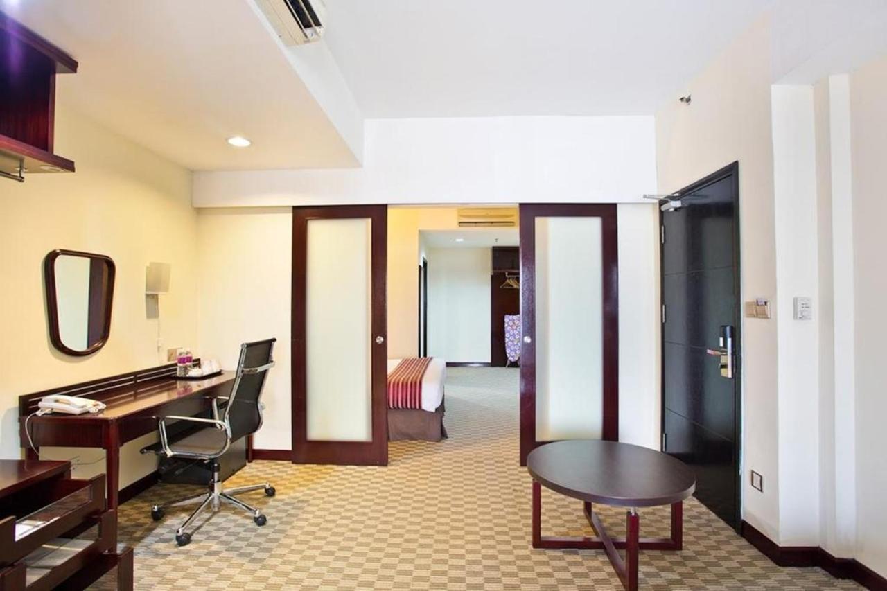 Hotel Silka Johor Bahru Exterior foto