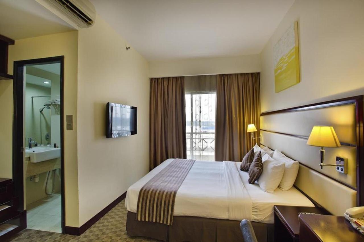 Hotel Silka Johor Bahru Exterior foto